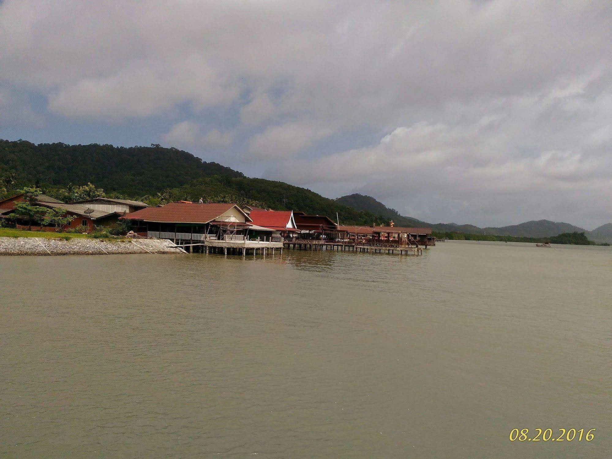 Ser-En-Dip-I-Ty Ko Lanta Exterior foto