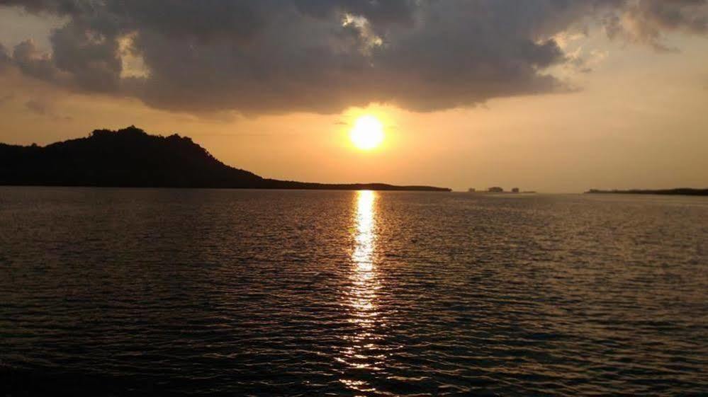 Ser-En-Dip-I-Ty Ko Lanta Exterior foto